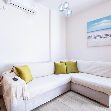Family Apartment Near Port Piraeus Ngoại thất bức ảnh